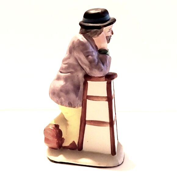 Vintage Emmett Kelly Ceramic Clown with Stool by Flambro - Picture 2 of 4